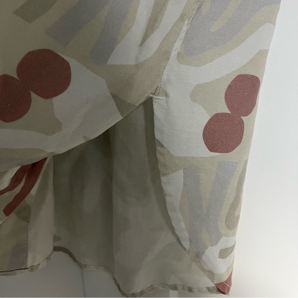 Tradlands Linen Tencel Short Sleeve Box Top, Berenice Print, size small - Picture 8 of 11